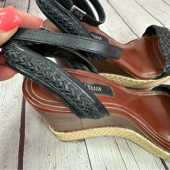 White house black market WHBM Porter wedge high heel sandals sz 8.5 - Picture 6 of 6